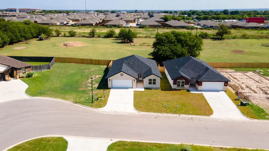 2115 Blackhawk Loop, Belton, TX 76513 - Image #3