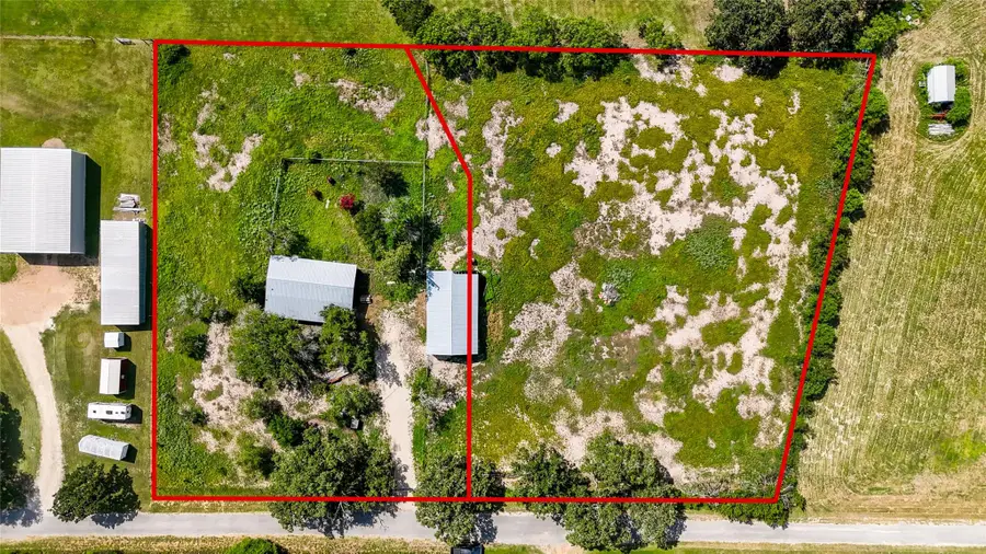 275 & 279 Cross Rd, Kingsbury, TX 78638 - Image #2