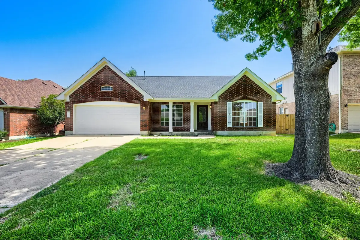 8221 Manx Dr, Round Rock, TX 78681 - #1