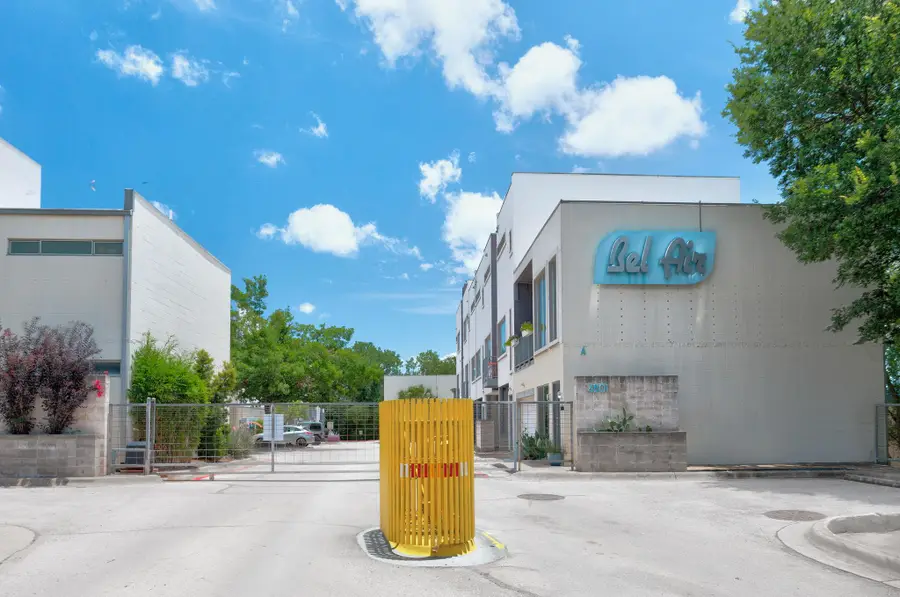 4801 S Congress Ave #H1, Austin, TX 78745 - #3