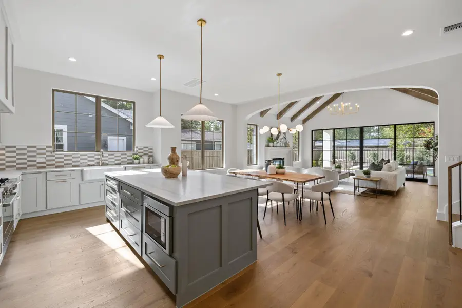 2613 Geraghty Ave, Austin, TX 78757 - #2