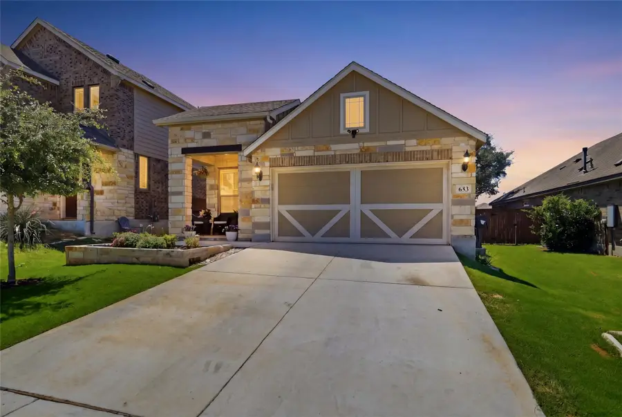 633 Jaboncillo St, New Braunfels, TX 78132 - #2