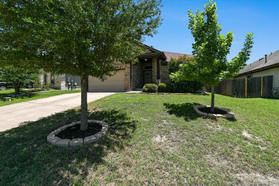 536 Dragon Ridge Rd, Buda, TX 78610 - #2