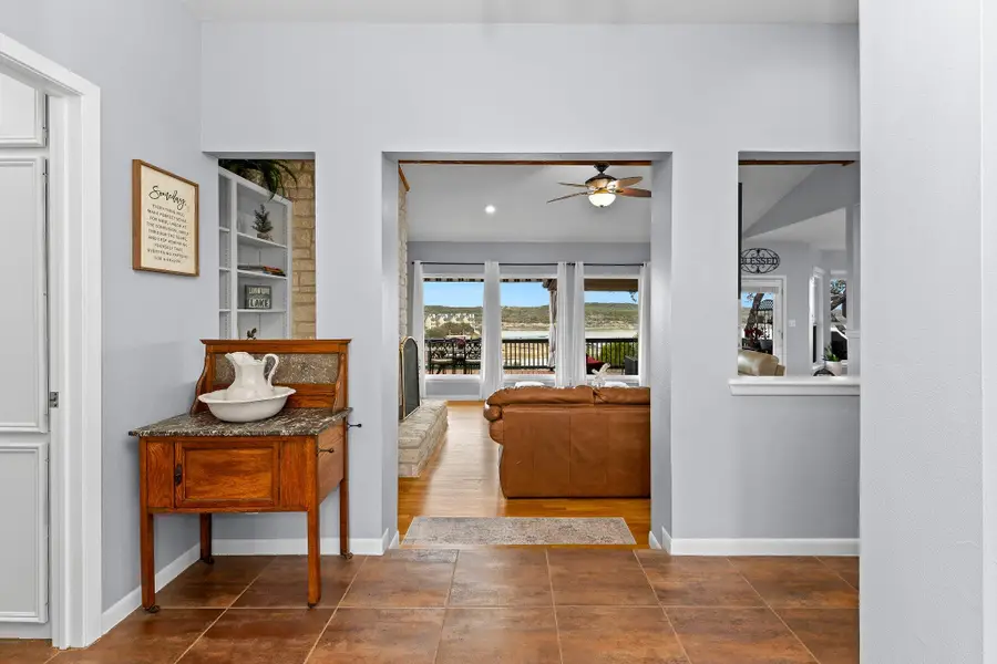 21629 High Dr, Lago Vista, TX 78645 - Image #3