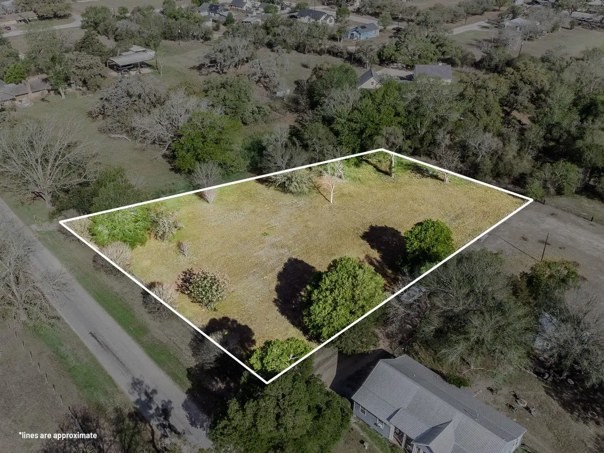 TBD E 9th St, Flatonia, TX 78941 - #1