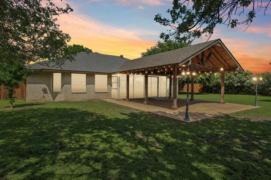 1022 Barbarosa Rd, New Braunfels, TX 78130 - #2