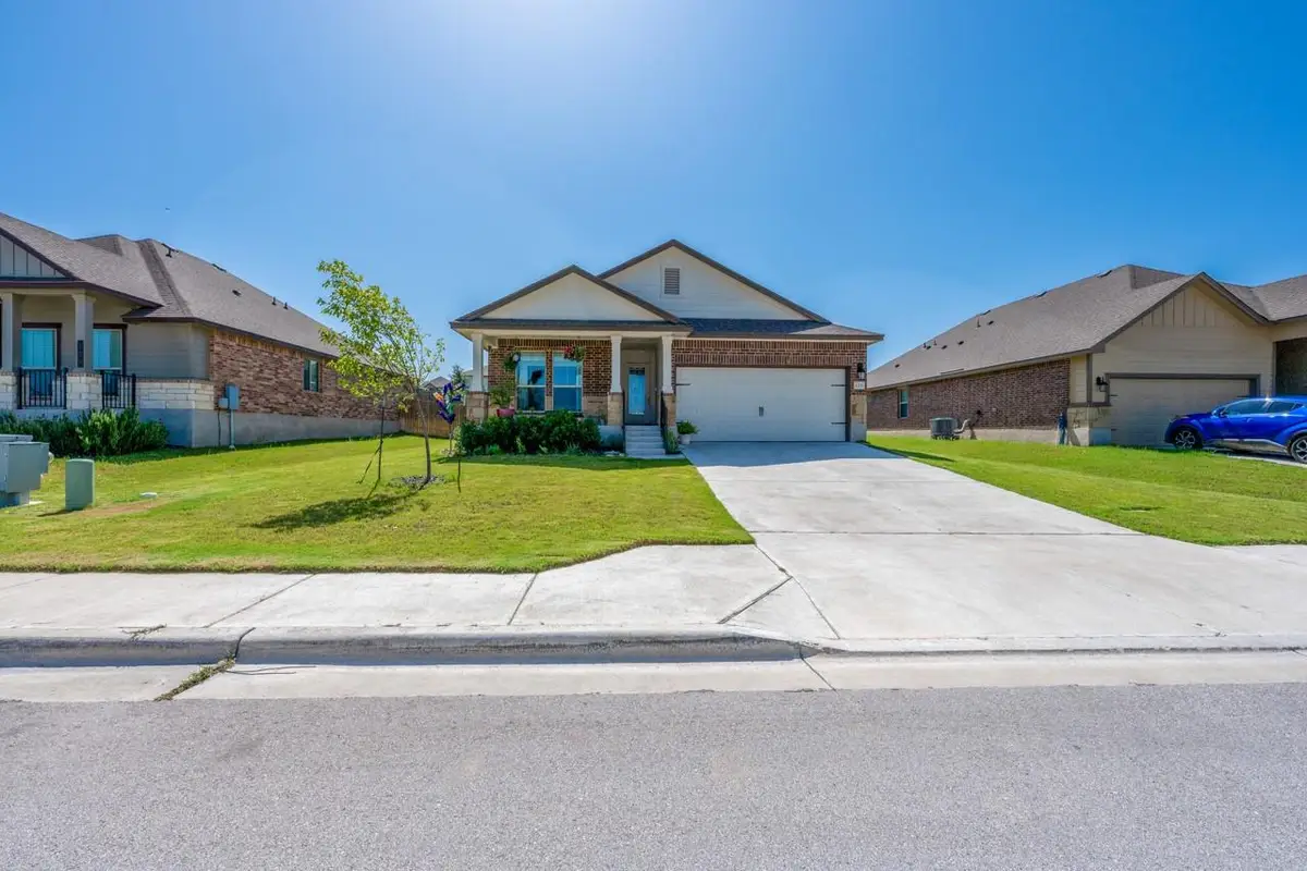 125 Cinnamon Loop, Burnet, TX 78611 - #1