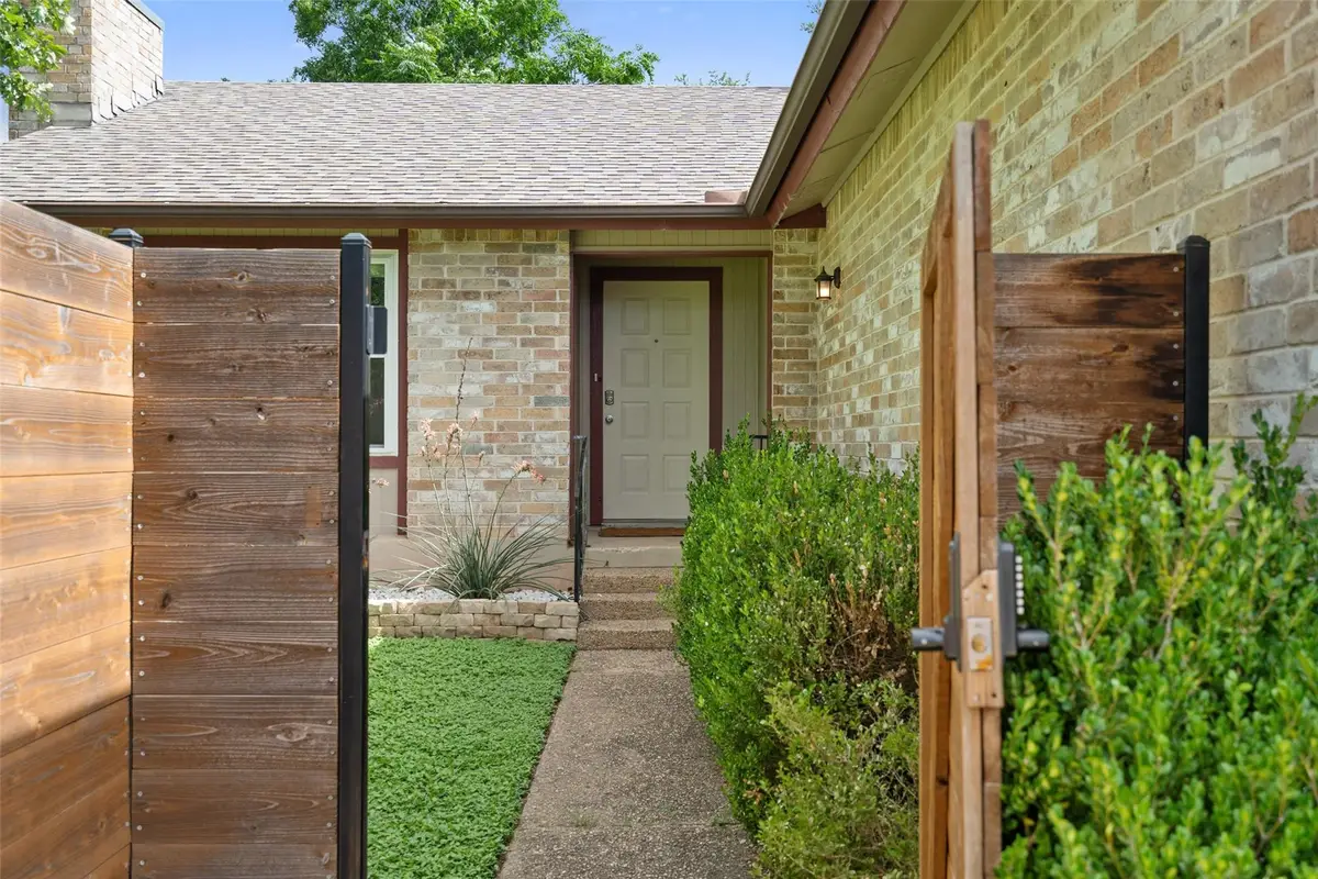 7501 Lakewood Dr, Austin, TX 78750 - #1
