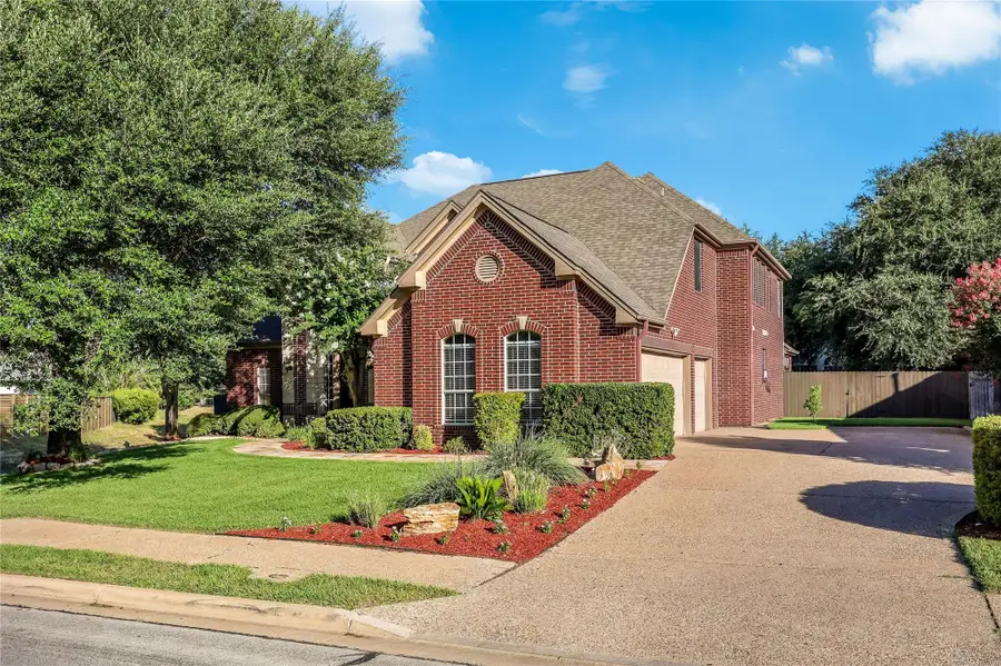 218 Champions Dr, Georgetown, TX 78628 - #2