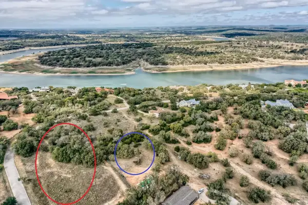 1449 Las Entradas Dr, Spicewood, TX 78669