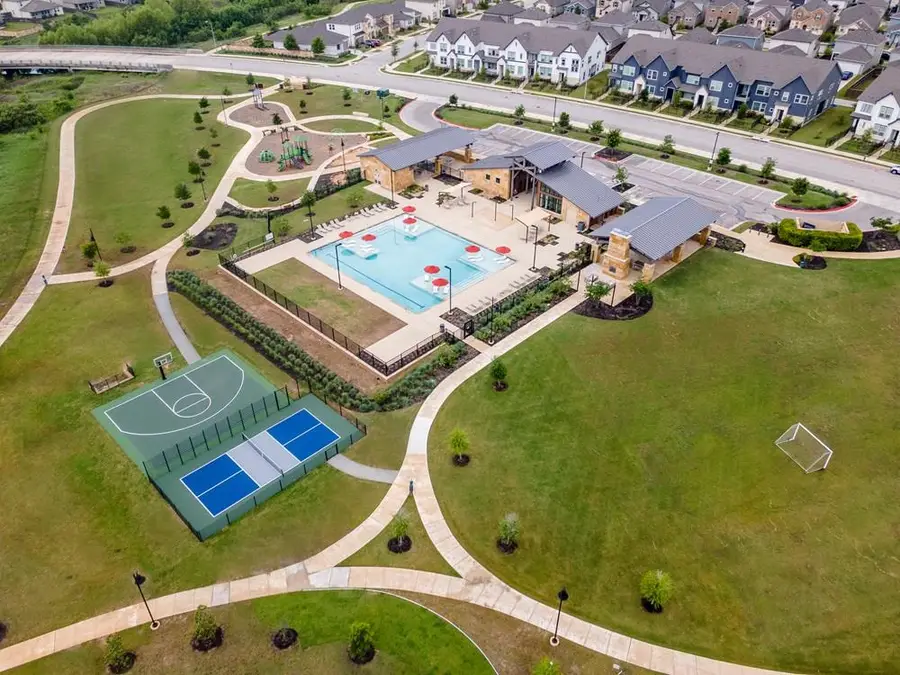 112 Christy St, Hutto, TX 78634 - #3