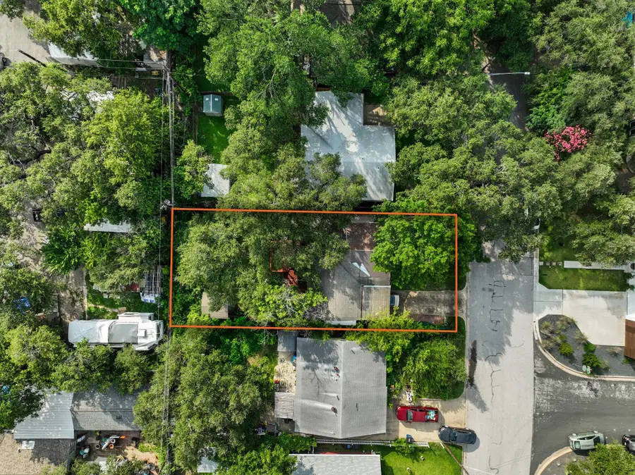 120 El Paso St, Austin, TX 78704 - #2