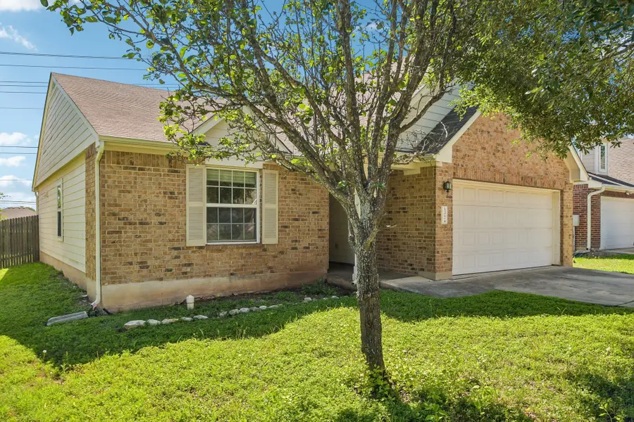 1377 Beechwood Dr, Kyle, TX 78640 - #2