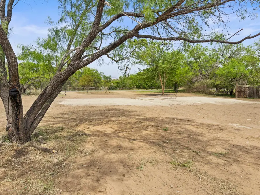 302 Seneca Dr, Burnet, TX 78611 - #3
