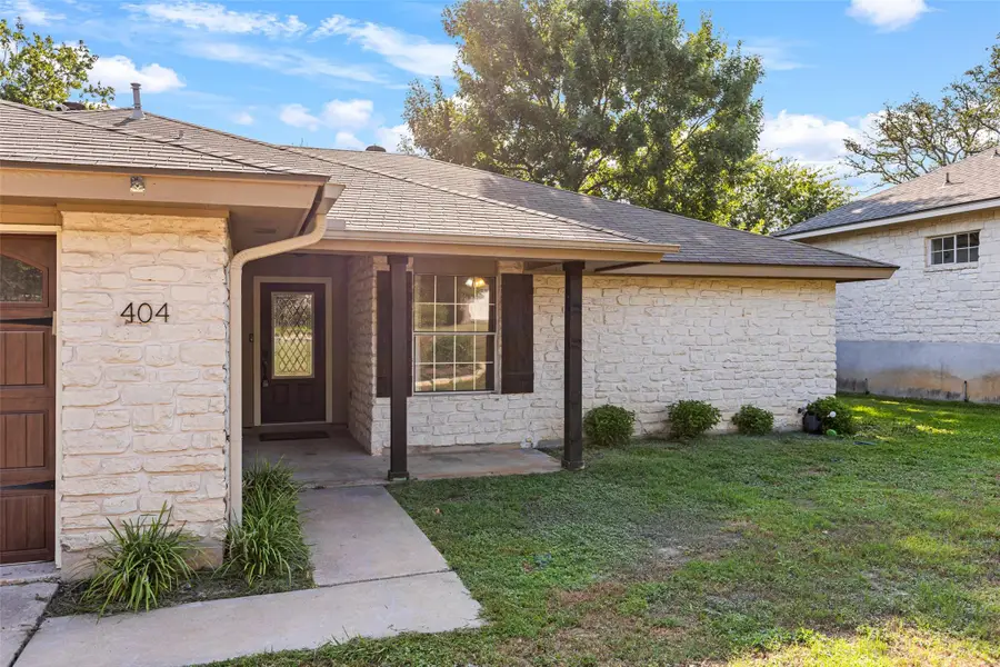 404 Innwood Dr, Georgetown, TX 78628 - Image #3