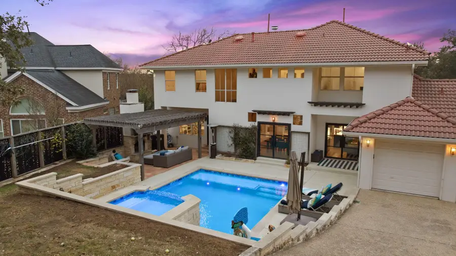 4019 Love Bird Ln, Austin, TX 78730 - Image #3