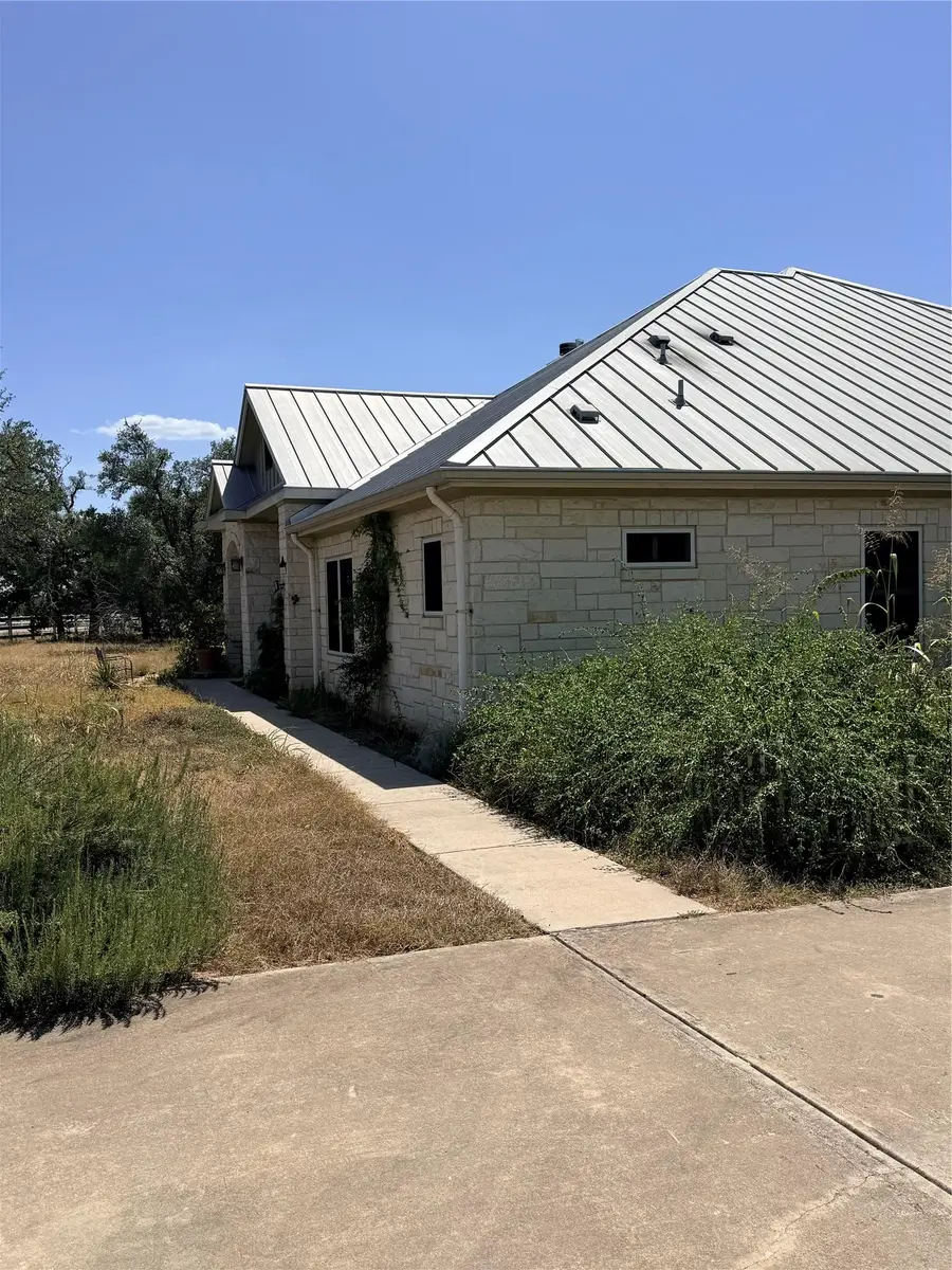 300 Medlin Creek Loop, Dripping Springs, TX 78620 - #3