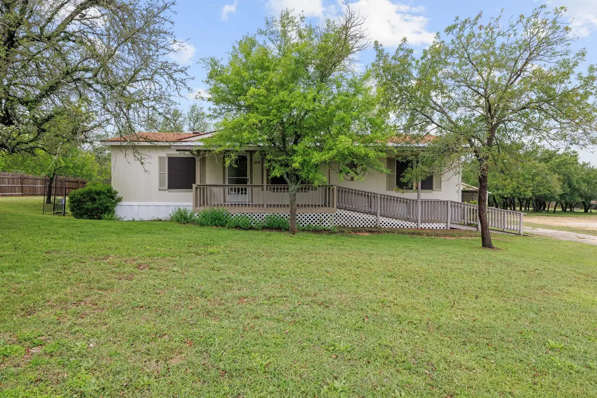 1210 Thousand Oaks Trl, Liberty Hill, TX 78642 - #1