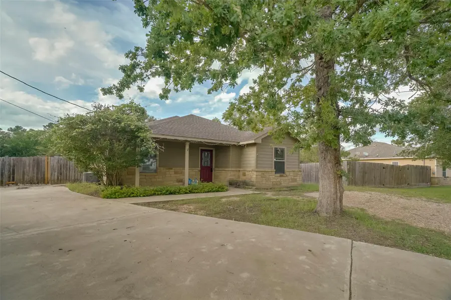 324 Kaanapali Ln, Bastrop, TX 78602 - #2