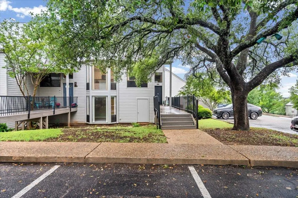 115 World Of Tennis Sq, Lakeway, TX 78738 - #1