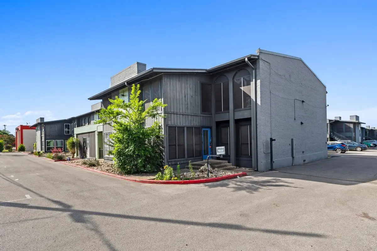 909 Reinli St #101, Austin, TX 78751 - Image #1