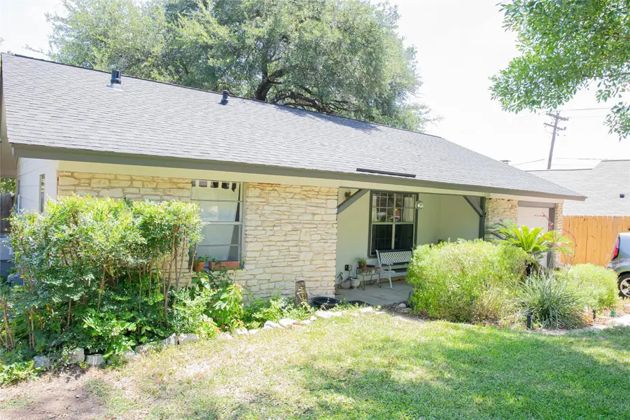 902 Austin Highlands Blvd, Austin, TX 78745 - #3