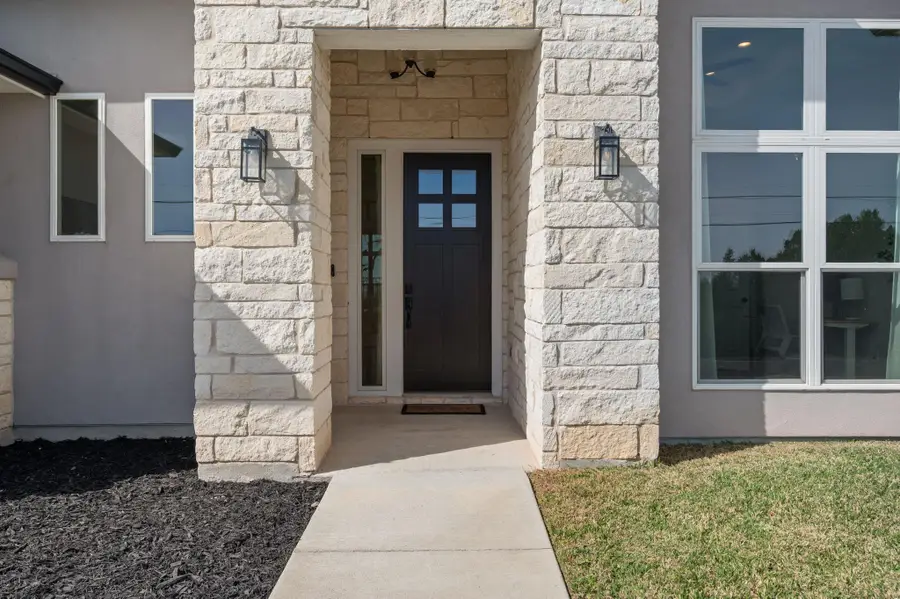 8604 Bar K Ranch Rd, Lago Vista, TX 78645 - #2