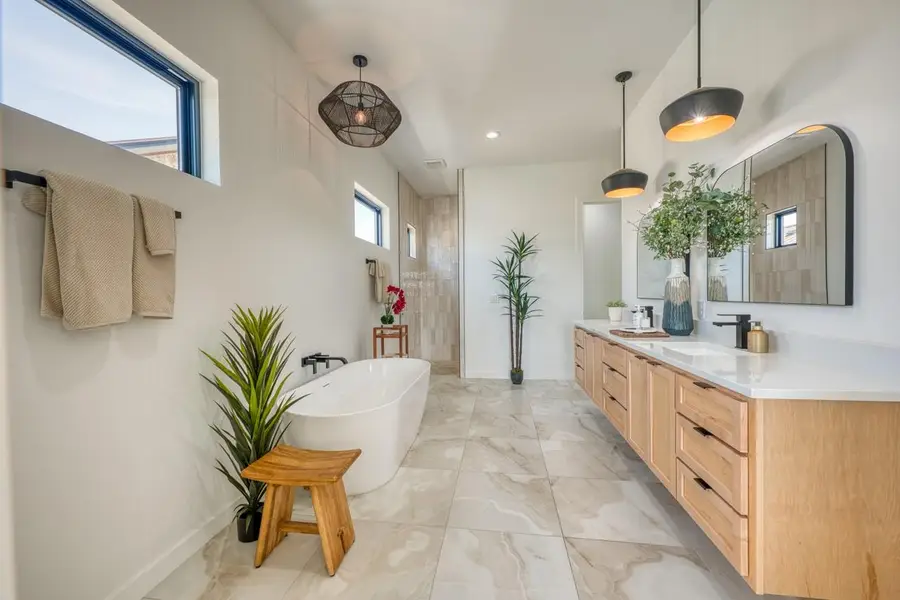 110 Clearwater Dr, Kingsland, TX 78639 - #3