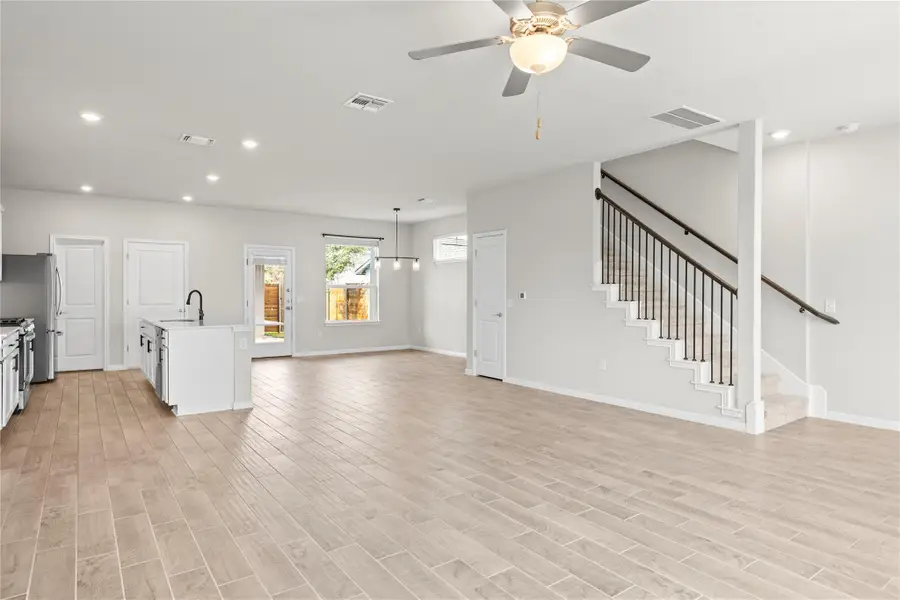 8812 B Whitter Dr #63, Austin, TX 78747 - #2