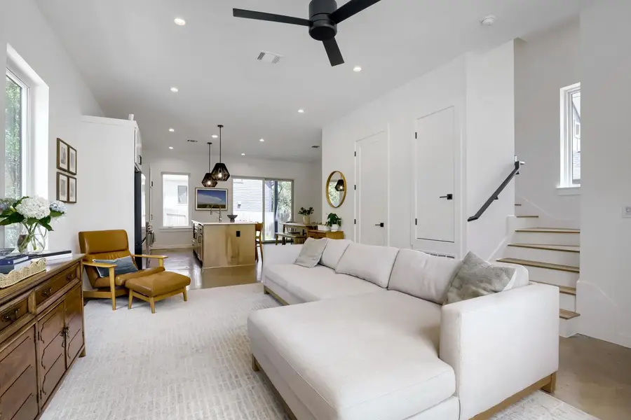 4804 Ribbecke Ave #A, Austin, TX 78721 - #2