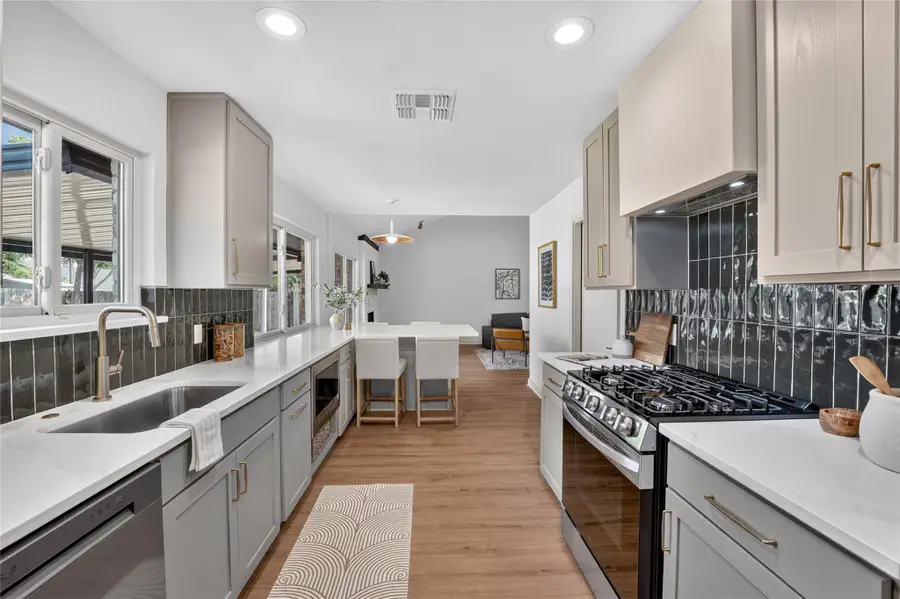 13005 Powderhorn St, Austin, TX 78727 - #2