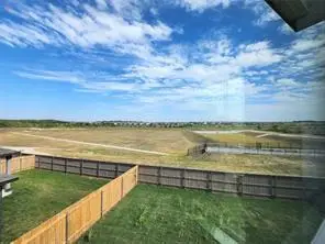8211 Knoxville Trl, Austin, TX 78744 - #2