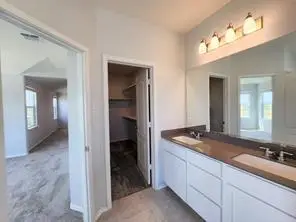 8211 Knoxville Trl, Austin, TX 78744 - #3