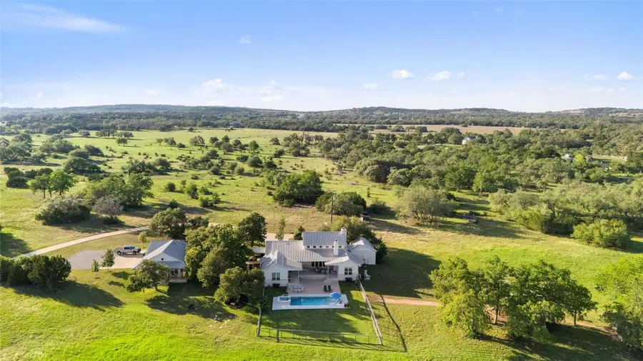 3870B Creek Rd, Dripping Springs, TX 78620 - #3