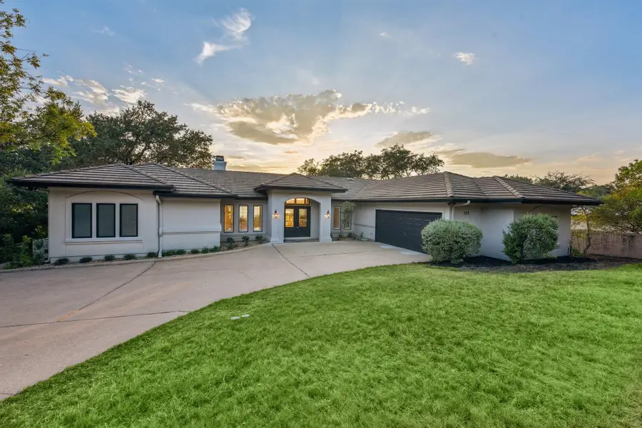 129 Firebird St, Lakeway, TX 78734 - #2