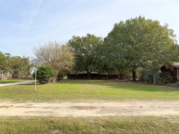 151 Trout Ln, Somerville, TX 77879
