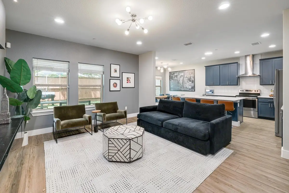 12914 Leatherback Ln, Austin, TX 78729 - Image #1