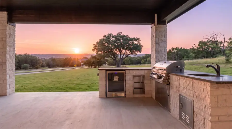 101 Broken Hills, Horseshoe Bay, TX 78657 - #2