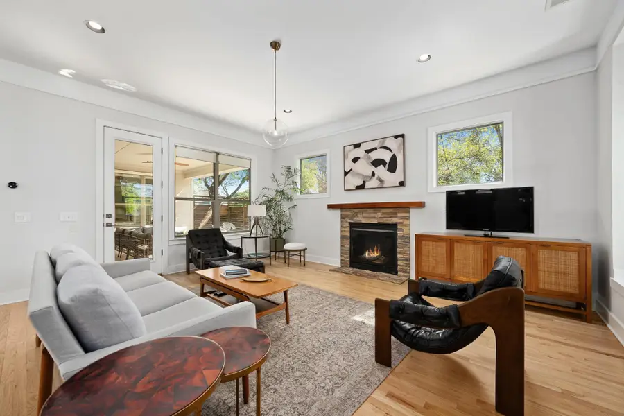 814 E 46th St, Austin, TX 78751 - #2