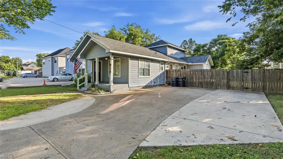 819 Avenue B, College Station, TX 77840 - #3