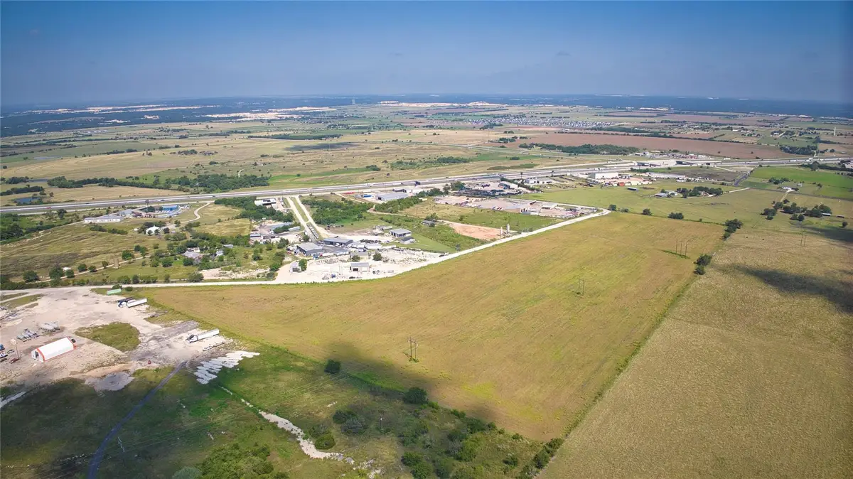 35 Ih, Jarrell, TX 76537 - #1