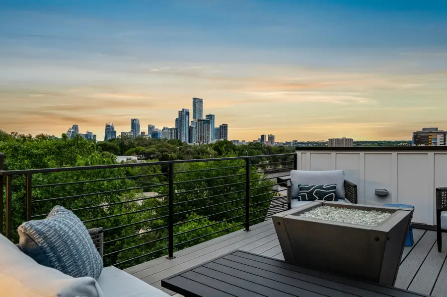 1407 Parkinson Dr #1, Austin, TX 78704 - #2