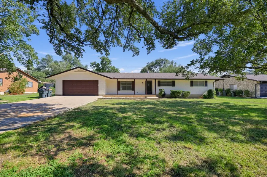 1611 Mesquite Ln, Georgetown, TX 78628 - #2