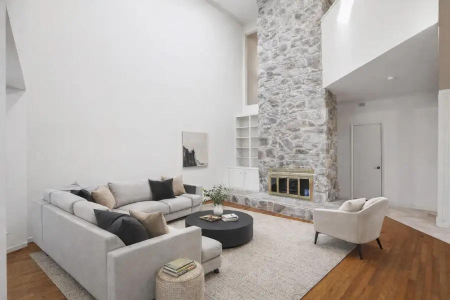 7216 Chimney Cors, Austin, TX 78731 - #3