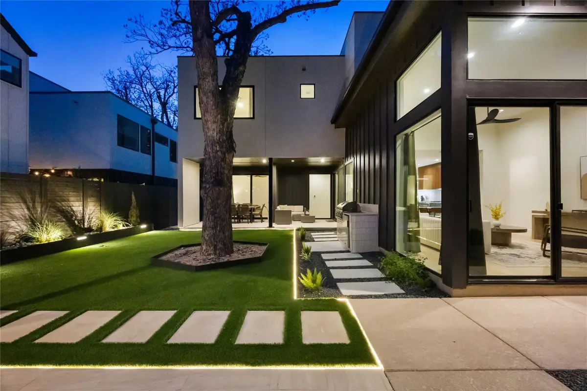 3201 Holton St, Austin, TX 78702 - #1