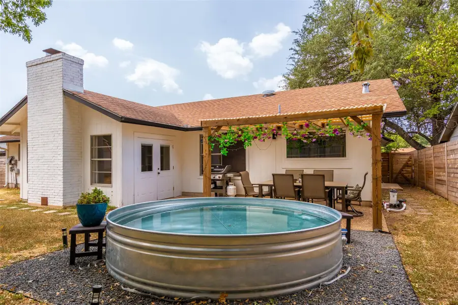 10201 Parkfield Dr, Austin, TX 78758 - #2