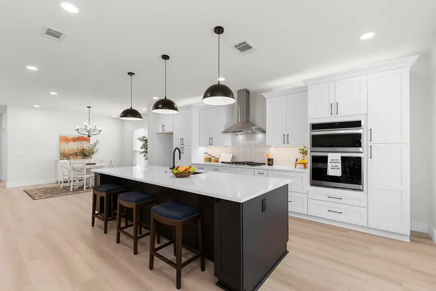 206 Armstrong Dr, Georgetown, TX 78633 - #2