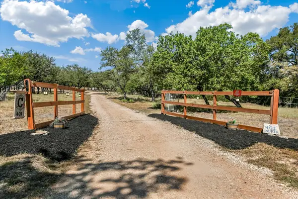401 N Rainbow Ranch Rd, Wimberley, TX 78676