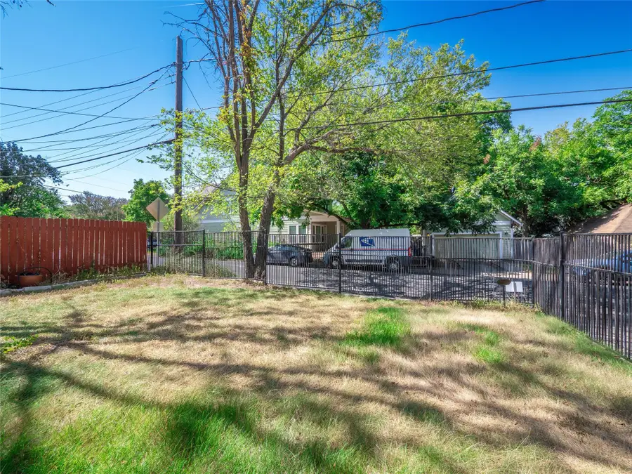 108 E 46th St, Austin, TX 78751 - #3