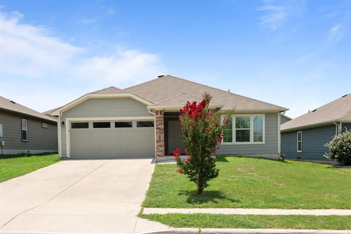 111 Denton Dr, Hutto, TX 78634 - #1
